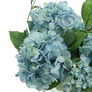 Creative Displays Hydrangea Arrangement in a Clear Glass Vase