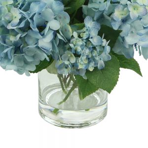 Creative Displays Hydrangea Arrangement in a Clear Glass Vase