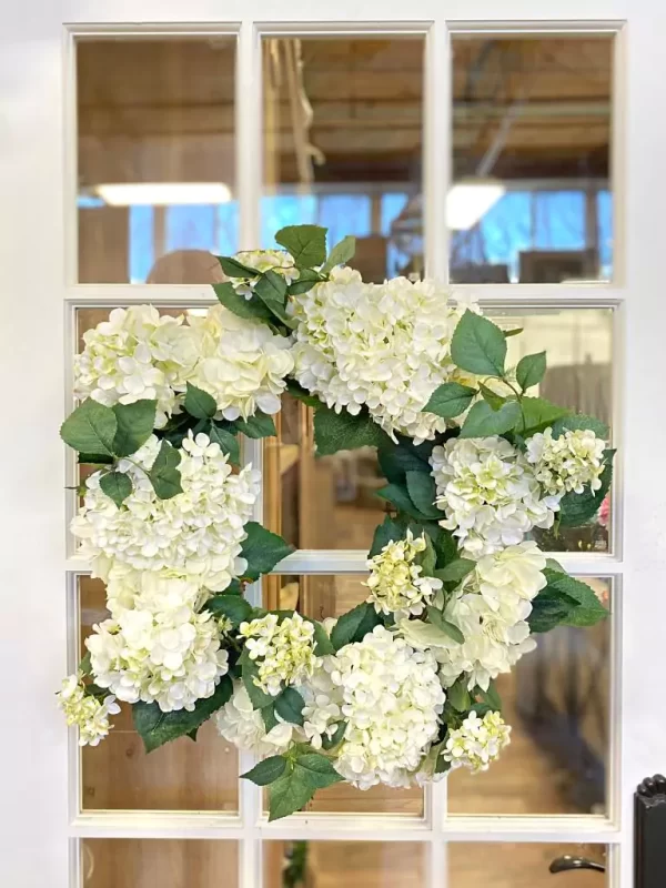 26" Assorted Hydrangea Wreath with Buds